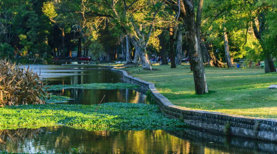 Nuestro inventario incluye una amplia variedad de vehículos.